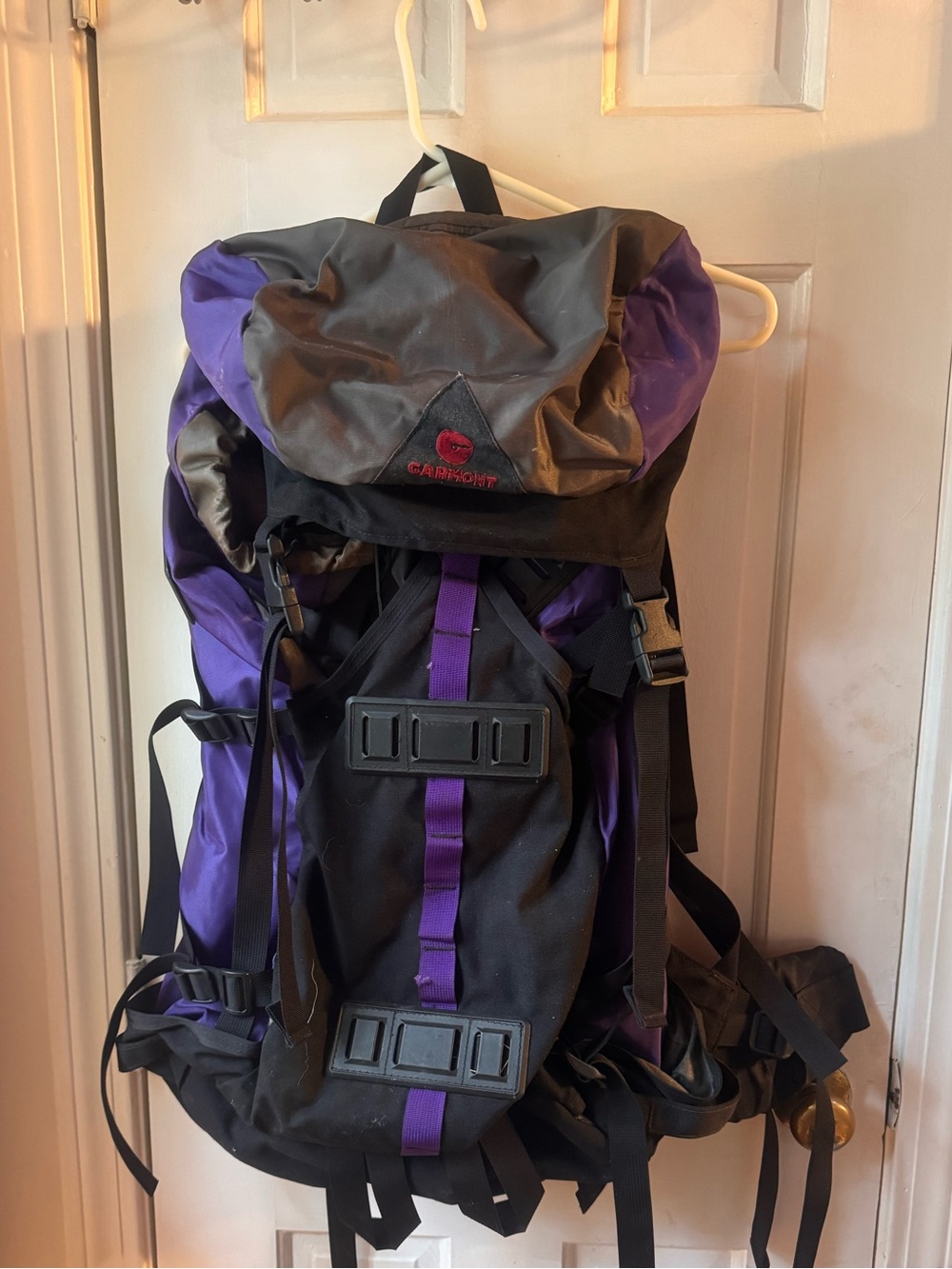 Vintage Garmont Internal Frame Hiking Backpack . 50–55L Perfect for hikers